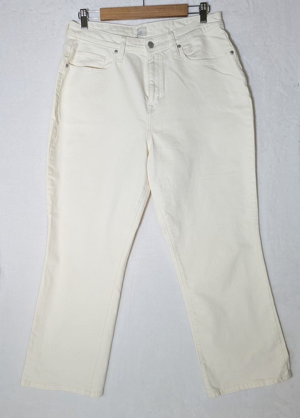 A New Day Target White Cream High Rise Straight Leg Jeans Sz 14/32R